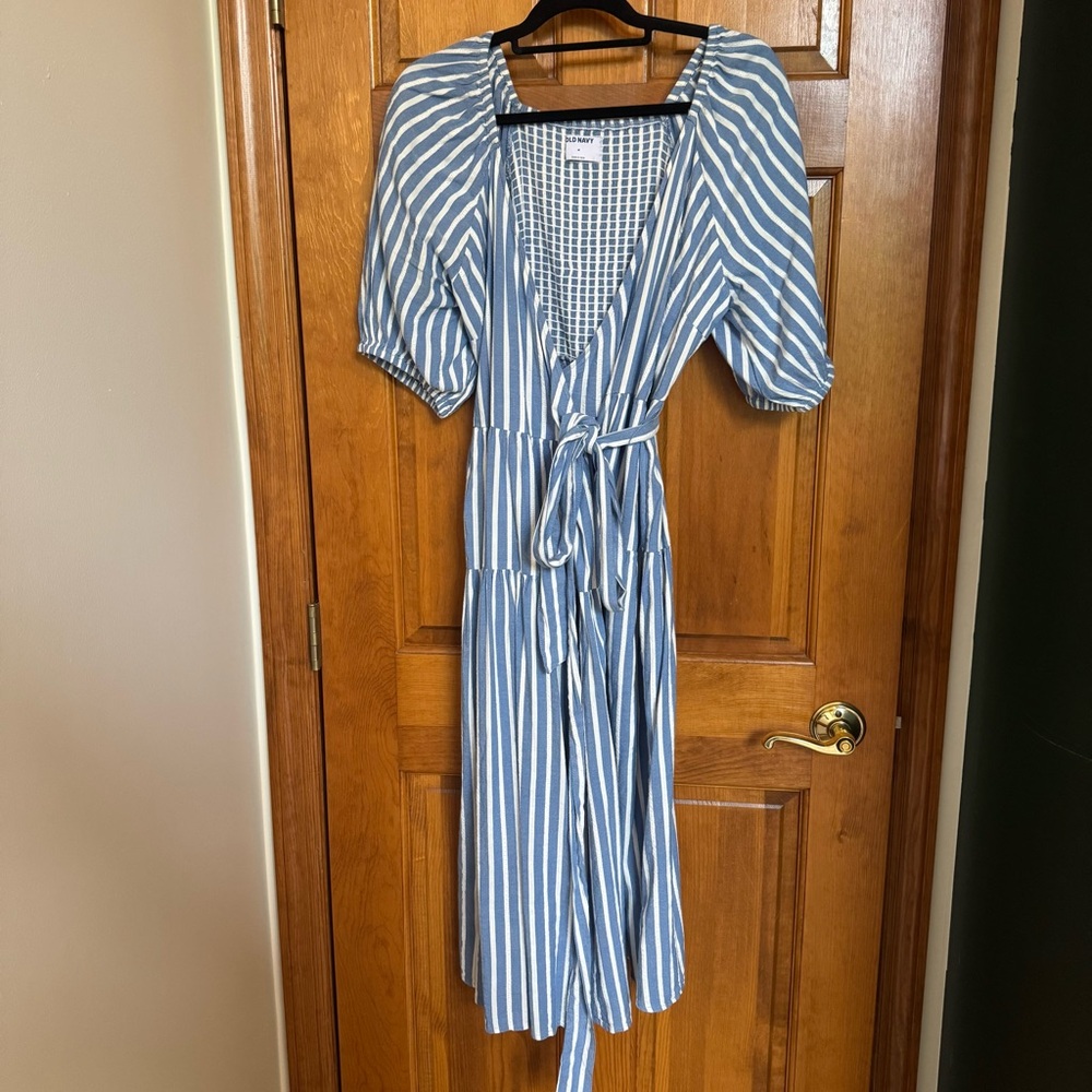 Old Navy Blue and White Striped Wrap Puff Sleeve Midi Dress